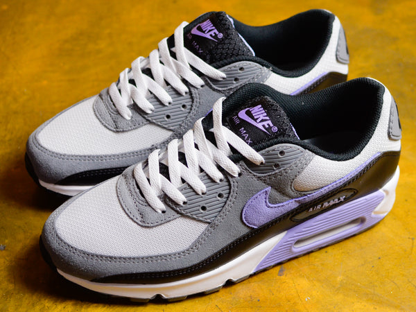 Grey and purple air 2024 max