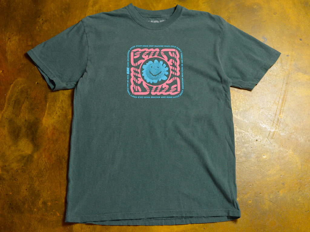 Mansfield Square T-Shirt - Faded Forest / Cyan