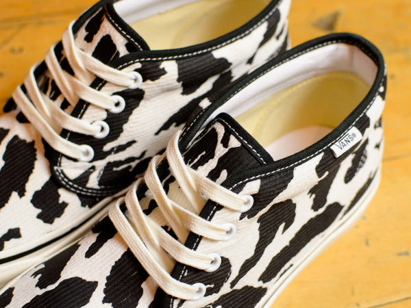 Vans Chukka 49 DX Anaheim Factory - OG White Corduroy / OG Cow