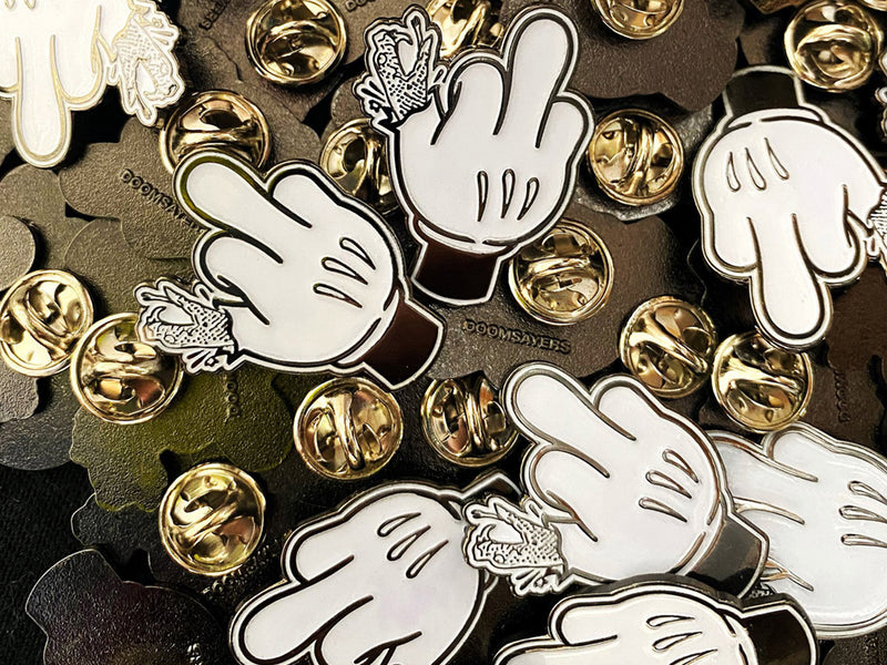 Cartoon Middle Finger Pin - White