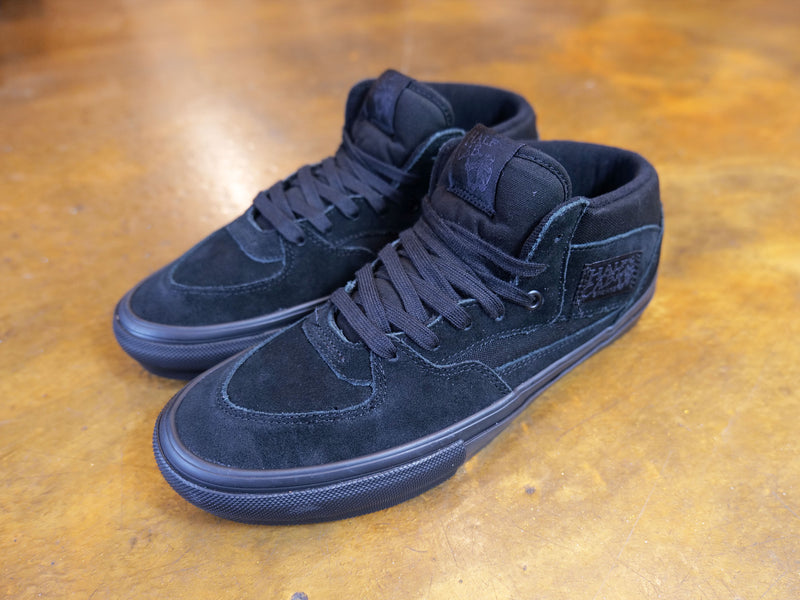 Half Cab - Black / Black