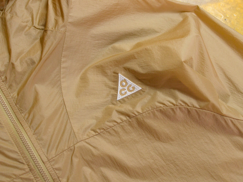 ACG Cinder Cone Windproof Jacket -  Khaki / Summit White