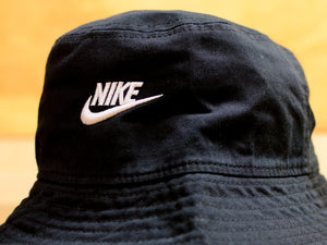 Nike Sportswear Futura Twill Bucket Hat - Black / White