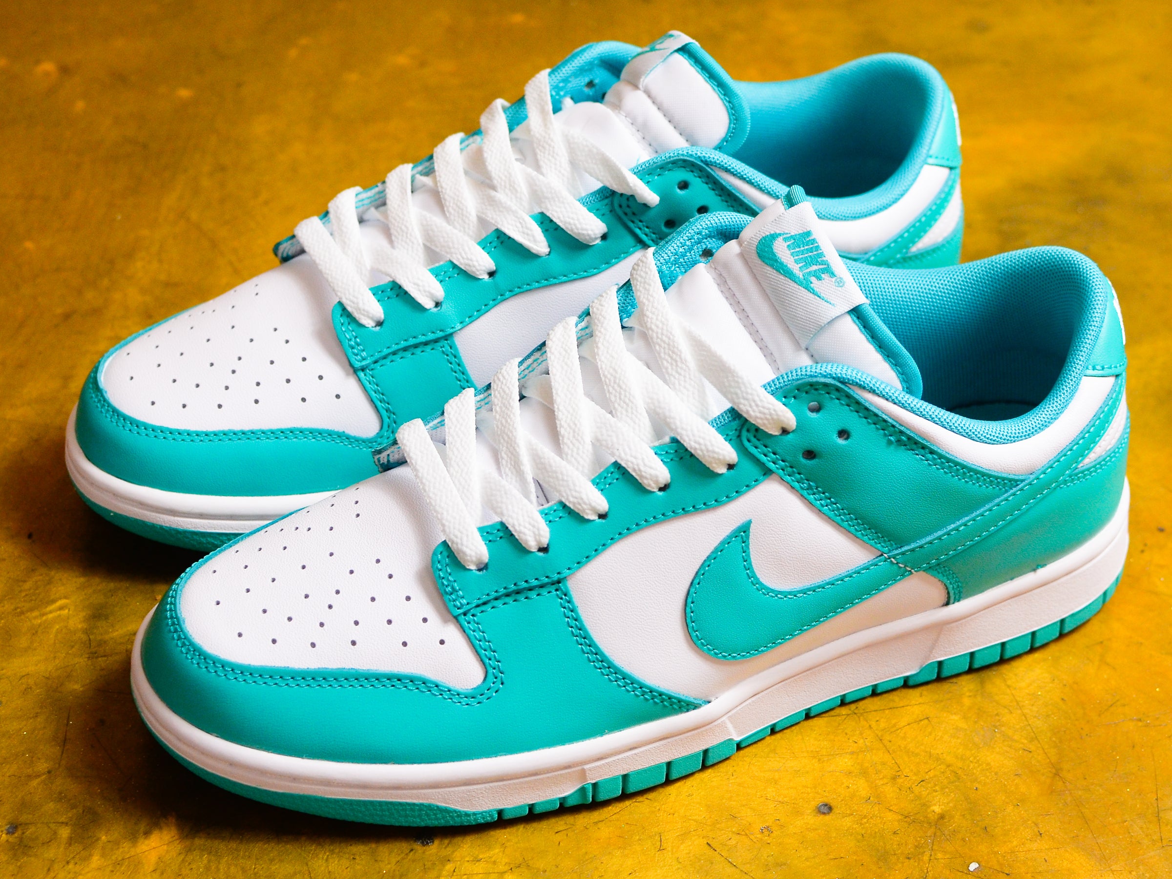 Dunk Low Retro 