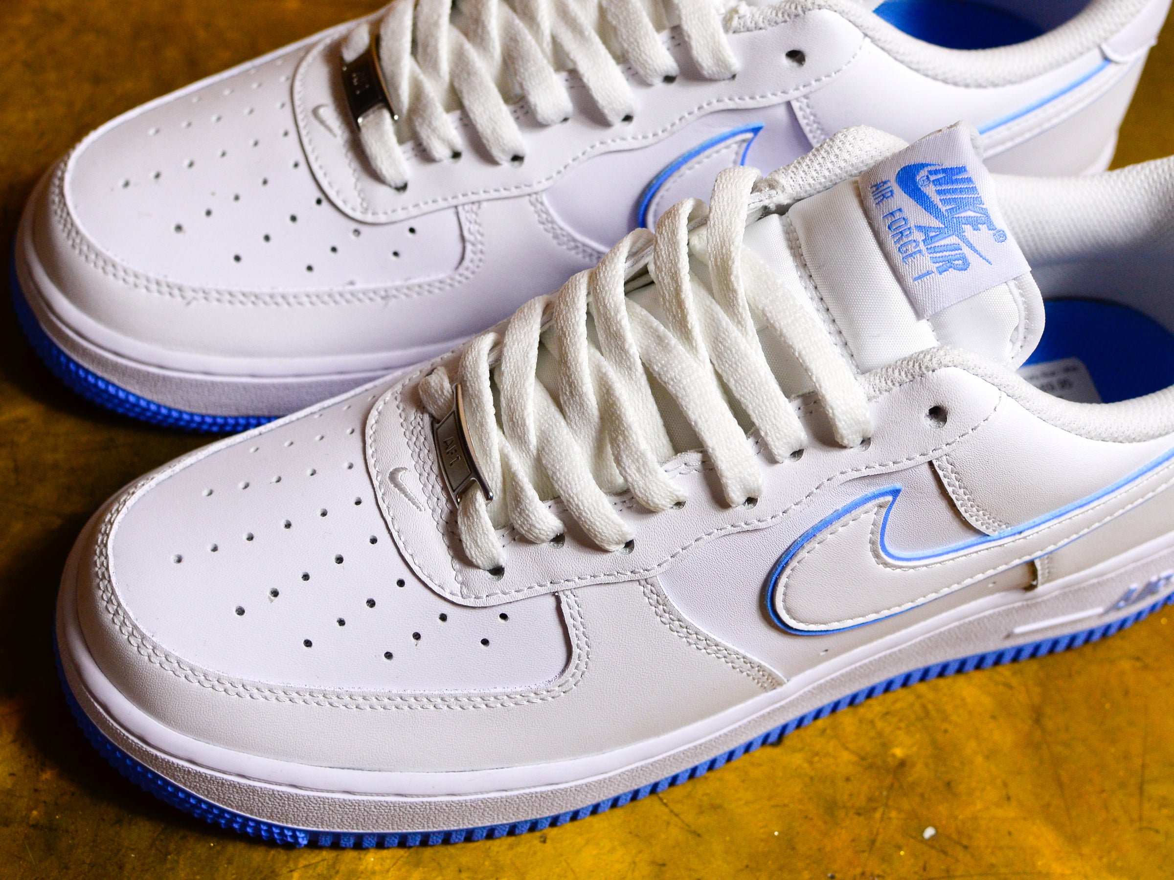 Nike Air Force 1 ‘07 (White/University Blue-White) 7.5