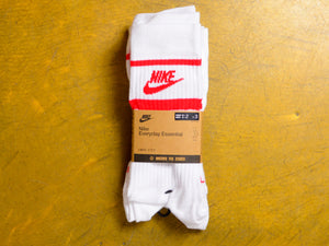 Nike Sportswear Everyday Essential Socks 3pk - White / Red