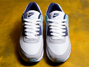 Nike Air Max 90 - Pure Platinum / Worn Blue