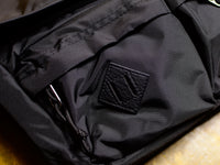 Larimer Cross Body Bag - Black