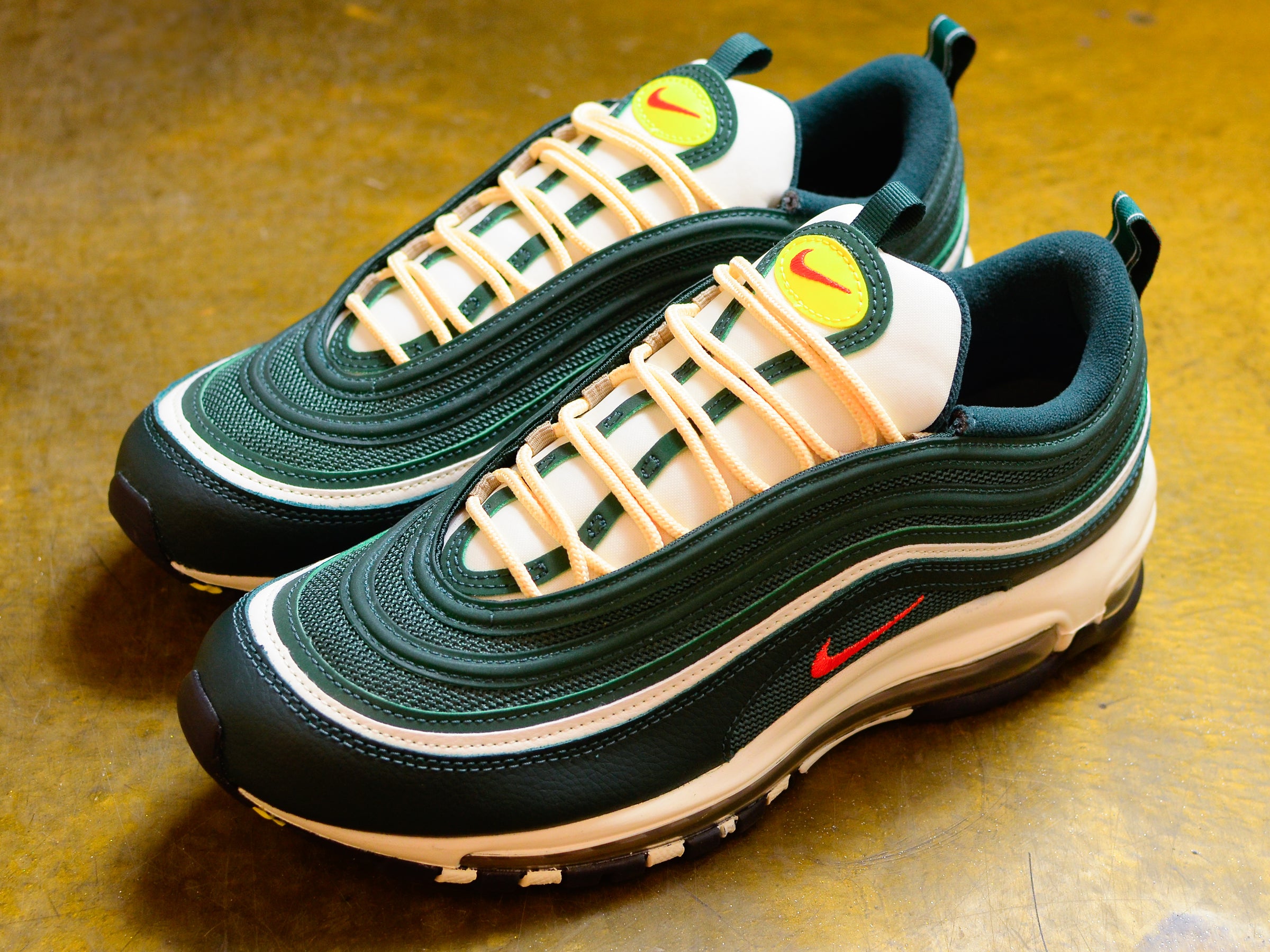 Green yellow red air max 97 Clearance